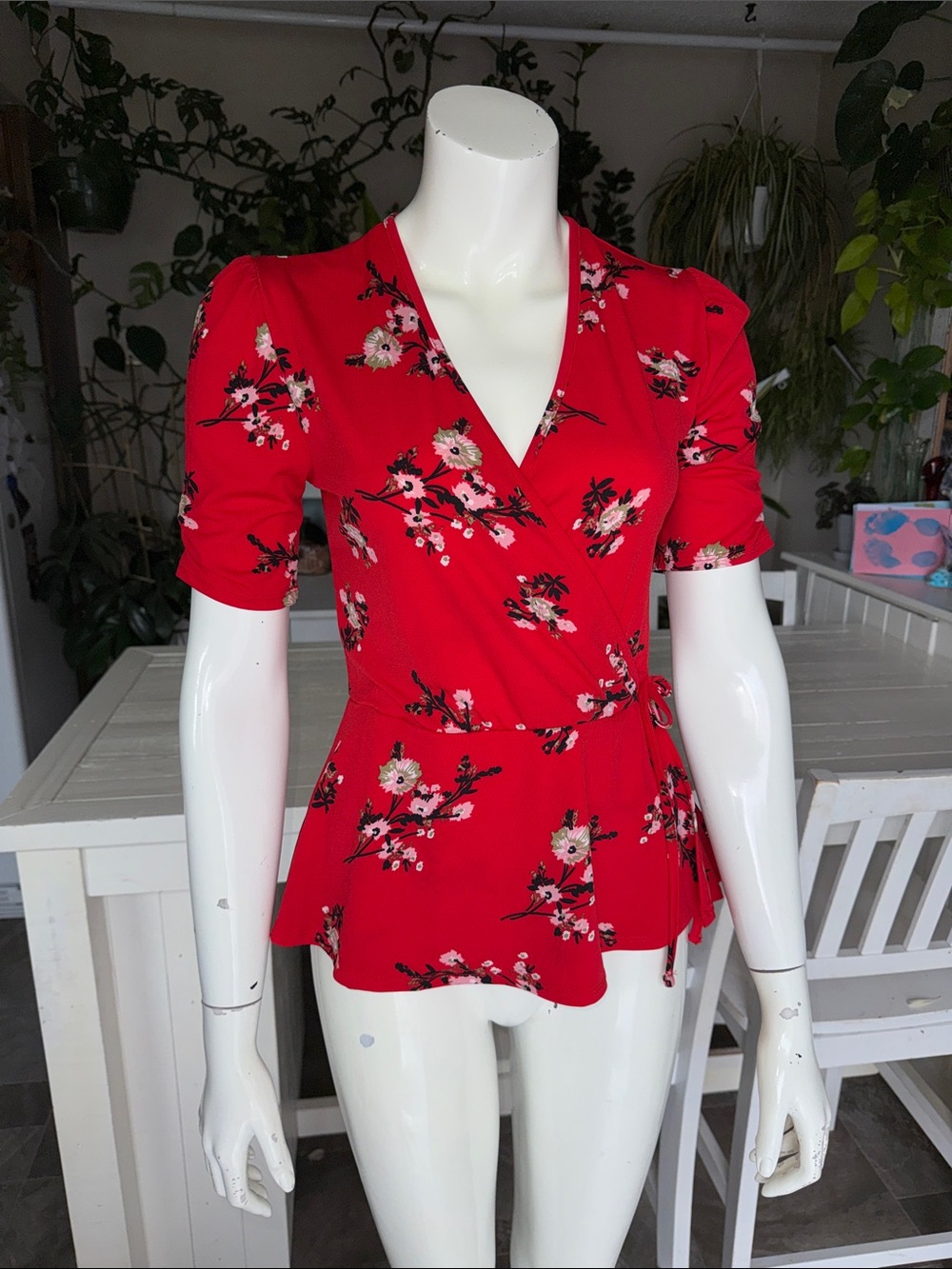 Trovare Red Floral Wrap Peplum cherry blossom  Top - Women XS NWOT